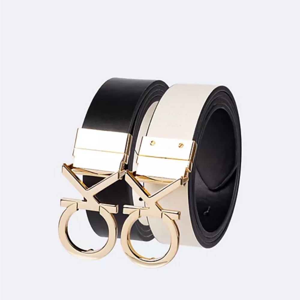 Calvin Klein Women Reversible Belt, Cream/ Black